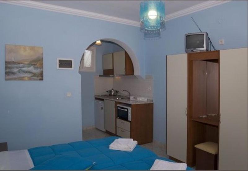 Paraskevi * Palaiokastritsa